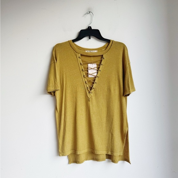 NWT FREE PEOPLE Azalea Lace Up Tee XS - Picture 3 of 5